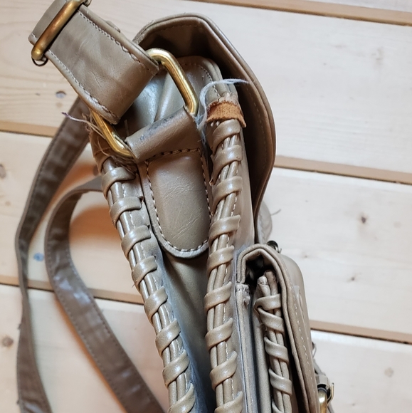 ecoté vegan leather side bag - Picture 2 of 6